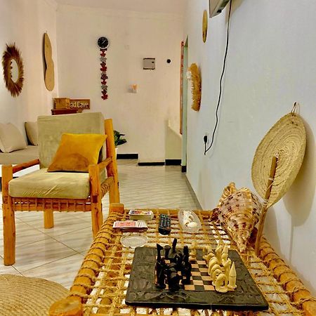 Hotel Nomad Cave- Stonetown à Zanzibar Extérieur photo